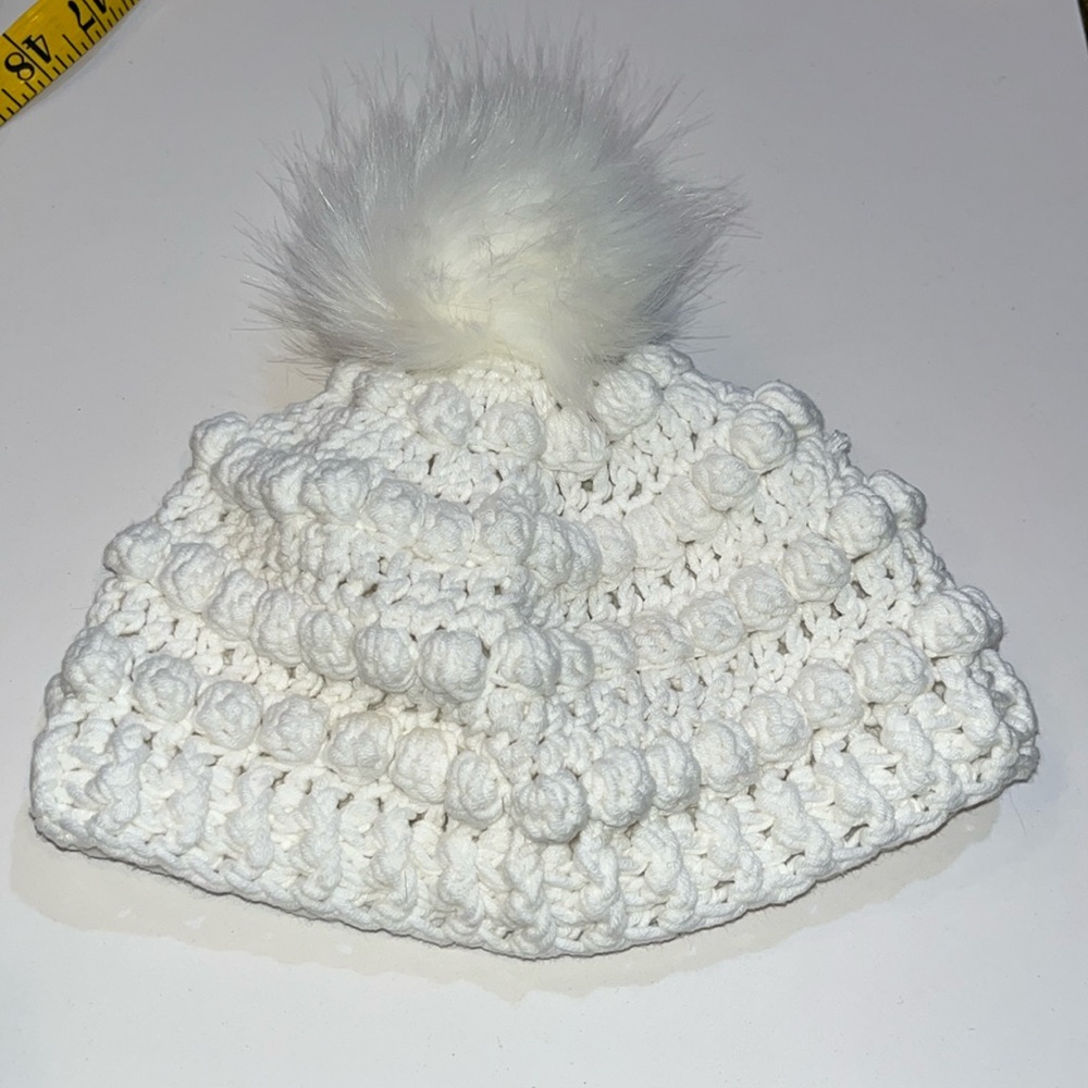 White Knit Beanie with Pom, Kids Size L